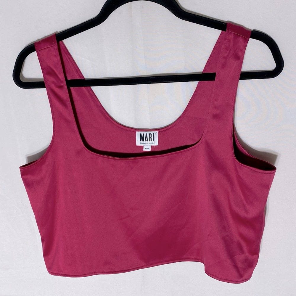 Mari Magenta Pink Satiny Square Neck Crop Top M